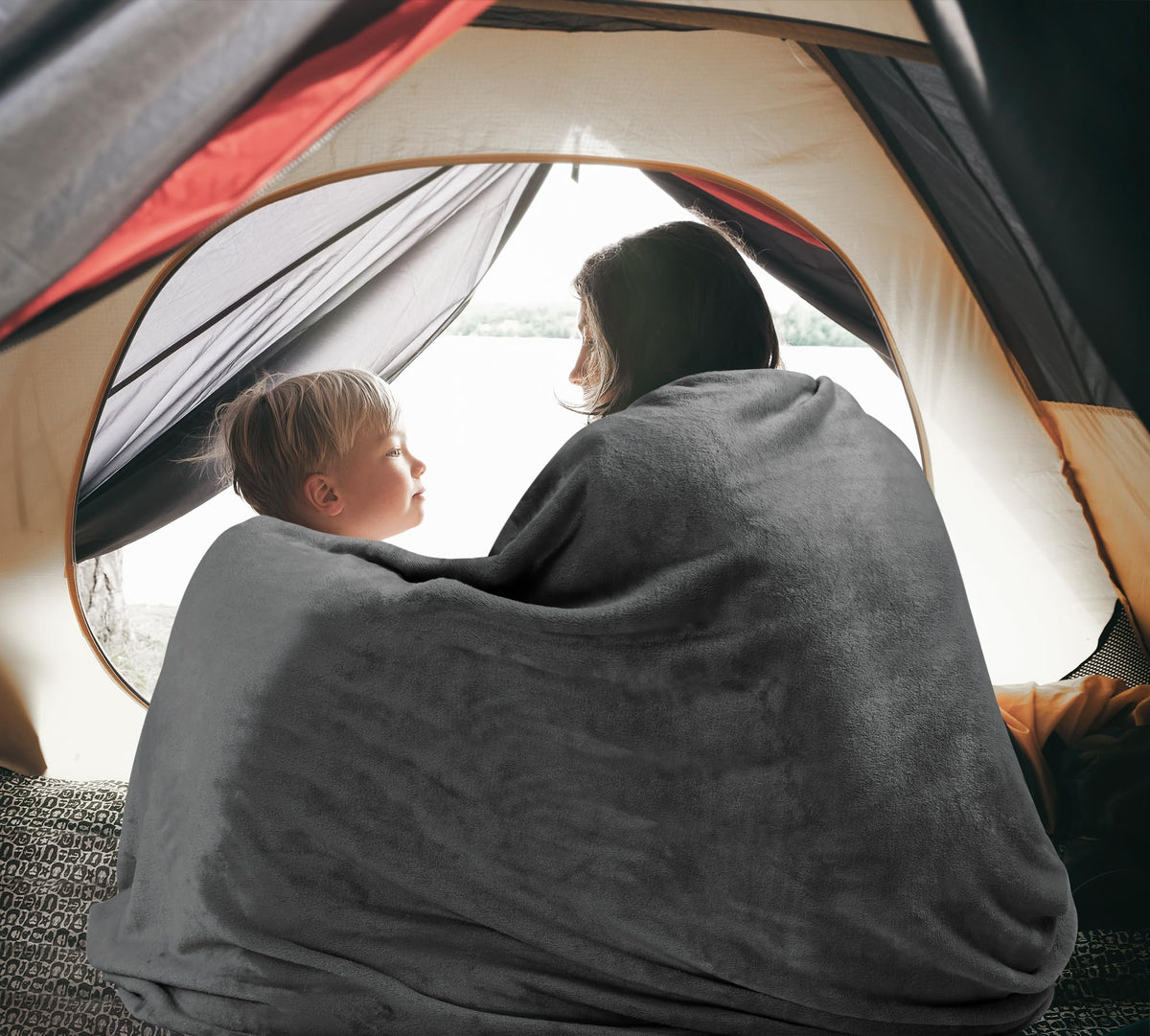 Utopia Bedding all-season blanket delivers breathable comfort without bulk during cool nights.