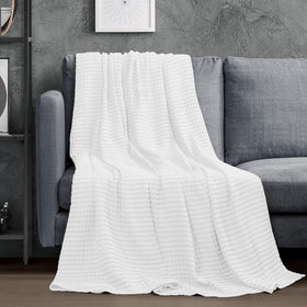Utopia Bedding all-season blanket suitable for bed, couch, and outdoor use