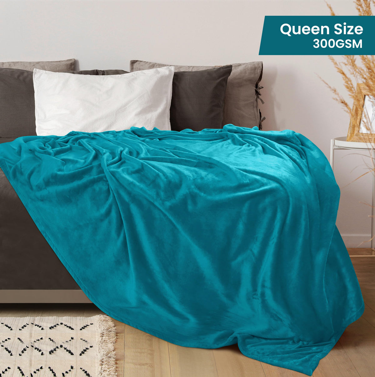 Utopia Bedding anti-static microfiber blanket 90x90 reduces static while delivering lightweight warmth
