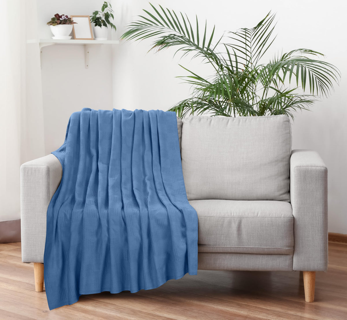 Utopia Bedding 100% cotton blanket with breathable fabric for warm nights.