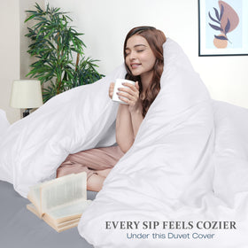 Utopia Bedding brushed microfiber fabric feels soft and breathable for restful sleep.