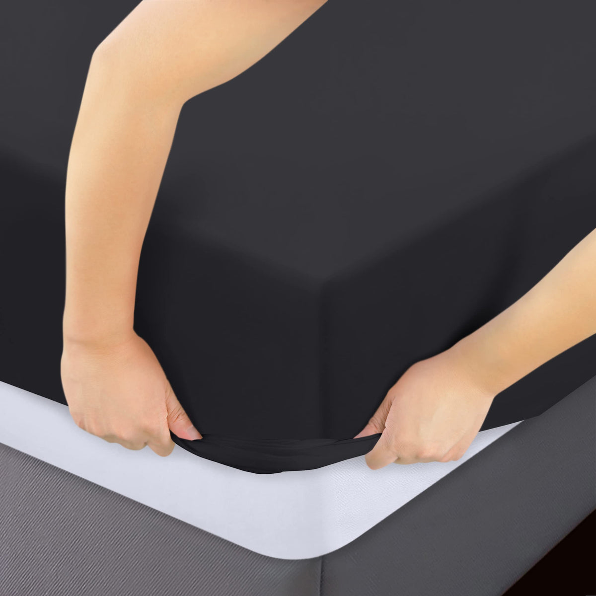 Brushed microfiber texture from Utopia Bedding for a soft, cozy feel