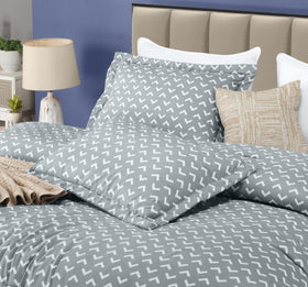 Utopia Bedding down alternative fill stays plush without real down.
