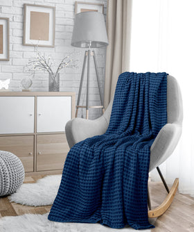 Machine-washable Utopia Bedding waffle blanket for easy care