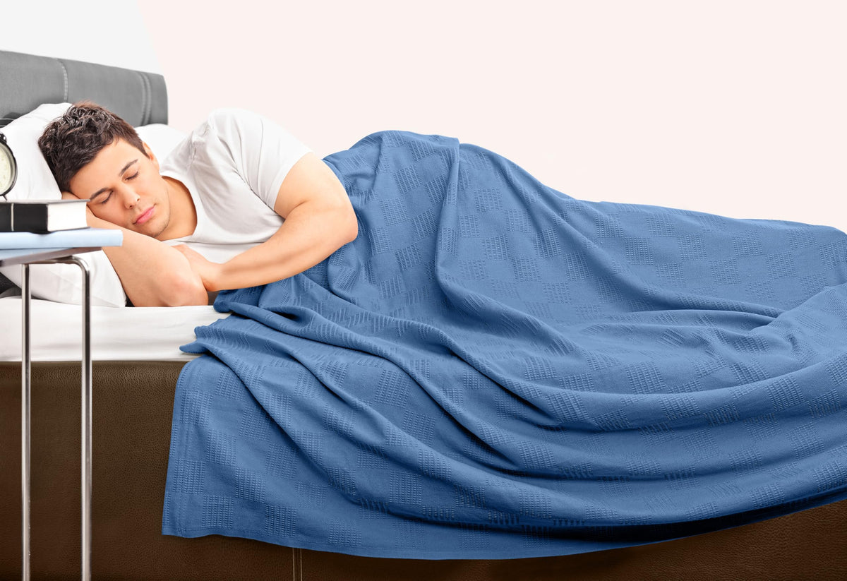 Utopia Bedding easy-care cotton blanket suited for everyday family use.
