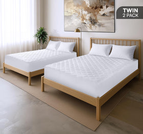 Utopia Bedding elastic all-around secured pad supports a stable sleep surface.