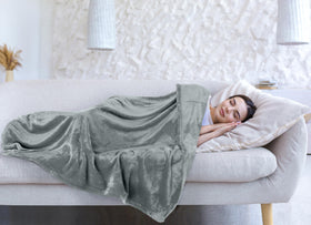 Utopia Bedding plush pile close-up highlighting ultra-soft feel