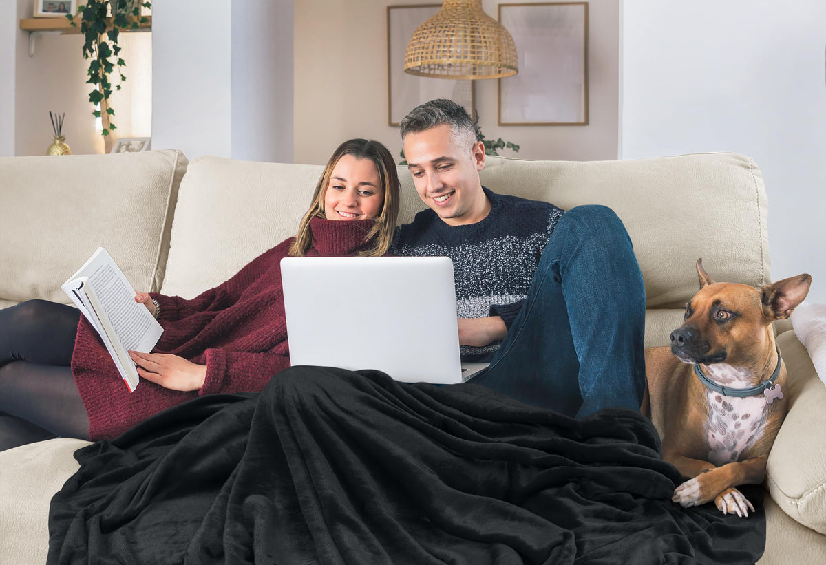 Utopia Bedding fleece blanket ideal for dorm room lounging