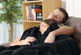 Machine washable design highlights easy care for Utopia Bedding fleece blanket king size black.