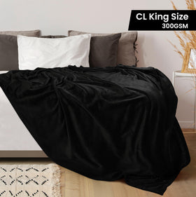 Utopia Bedding fleece blanket close-up shows plush microfiber texture.