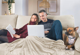 Utopia Bedding fleece blanket all-season setup highlights versatile warmth in bedroom