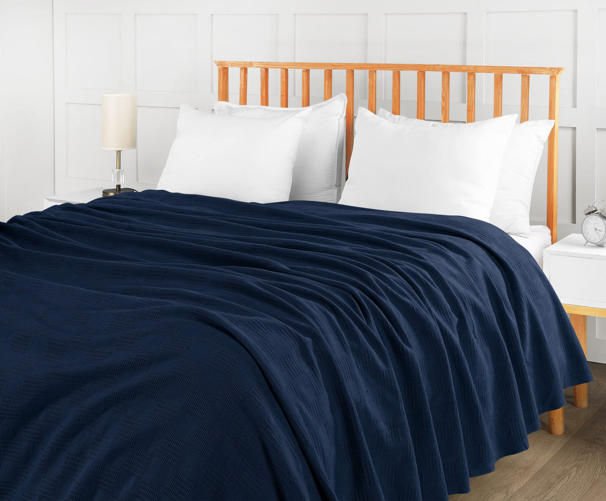 Utopia Bedding blanket displayed in gift-ready packaging