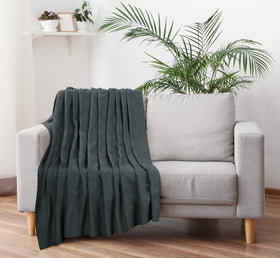 Gift-ready Utopia Bedding thermal blanket suitable for thoughtful presents