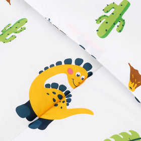 Utopia Bedding machine-washable dinosaur comforter supports simple cleanup after spills.