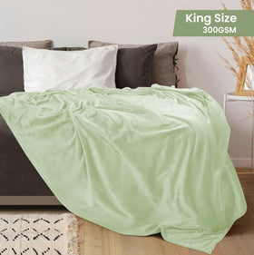 Utopia Bedding plush microfiber blanket with two-sided pile for year-round comfort