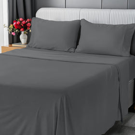 Utopia Bedding Queen jersey-knit sheet set — flat sheet spread for all-season comfort.