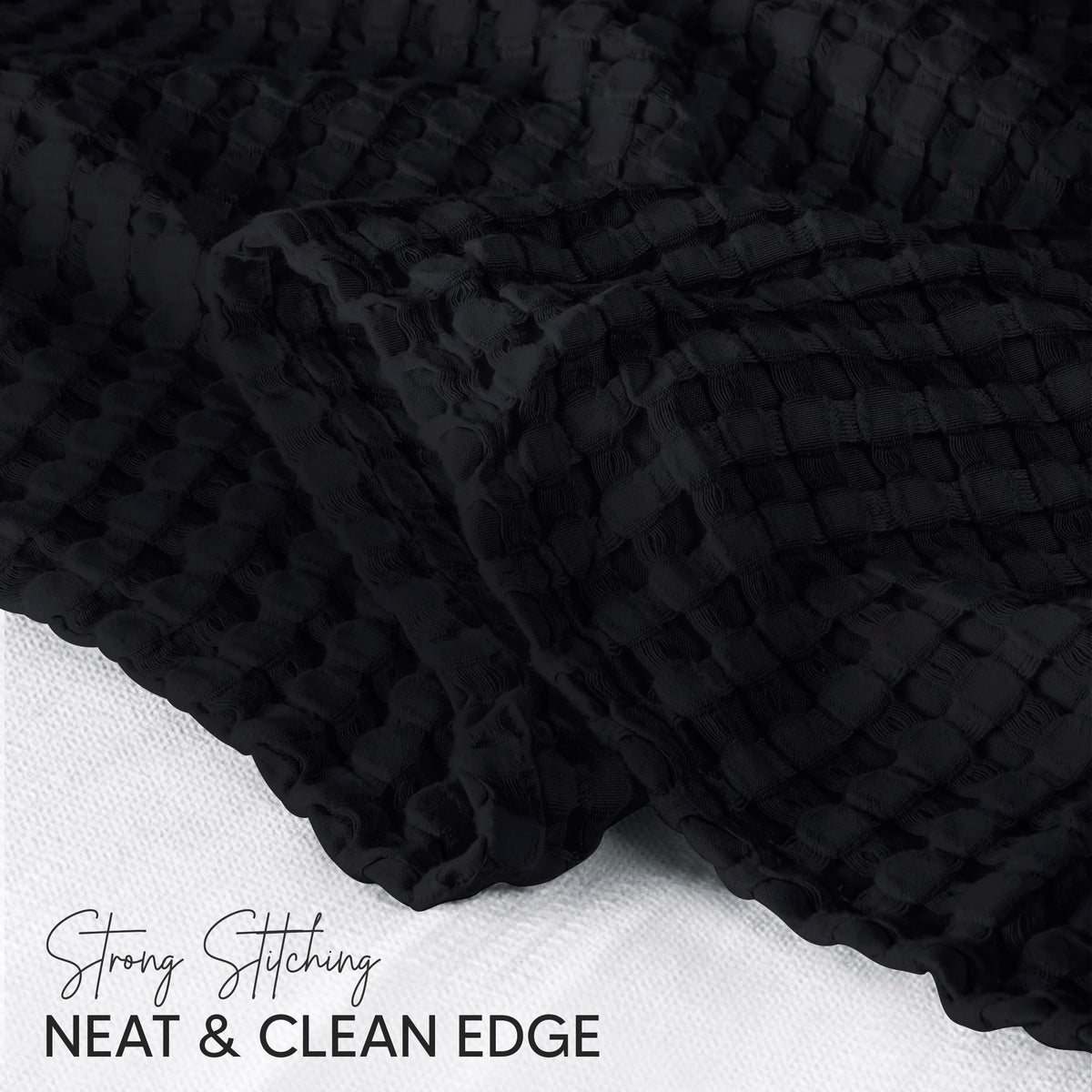 Utopia Bedding ring-spun edging detail highlights quality craftsmanship and lasting finish.