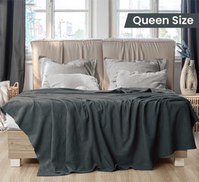 Soft breathable cotton blanket from Utopia Bedding for all-season use