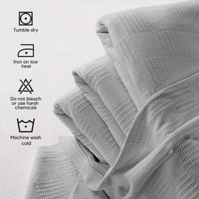 Utopia Bedding 90x72 blanket fold highlights generous coverage for multiple spaces.