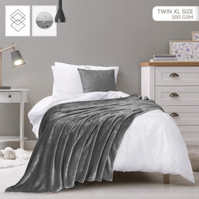 Utopia Bedding blanket with two-sided pile for lasting softness