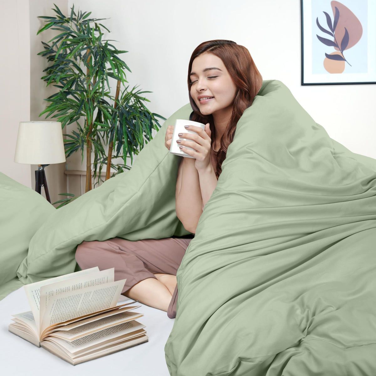 Utopia Bedding zippered closure detail enhances duvet security and clean lines