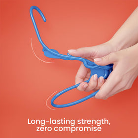 Utopia Home bend-free durable plastic hangers maintain garment shape over time.