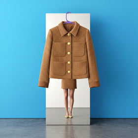 Utopia Home 50-pack in dorm wardrobe setup promoting efficient space use.