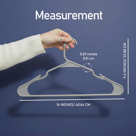 Utopia Home space-saving hangers optimize closet layout and visibility