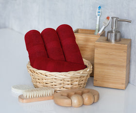 Utopia Towels beach/pool side: plush softness for towel-off after sun and swim.