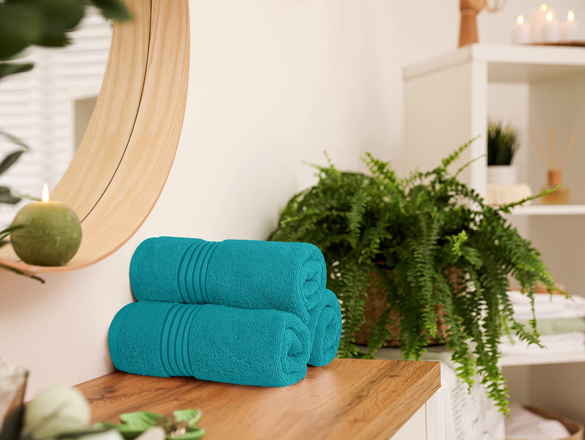 Utopia Towels durable turquoise hand towels: colorfast and long-lasting.