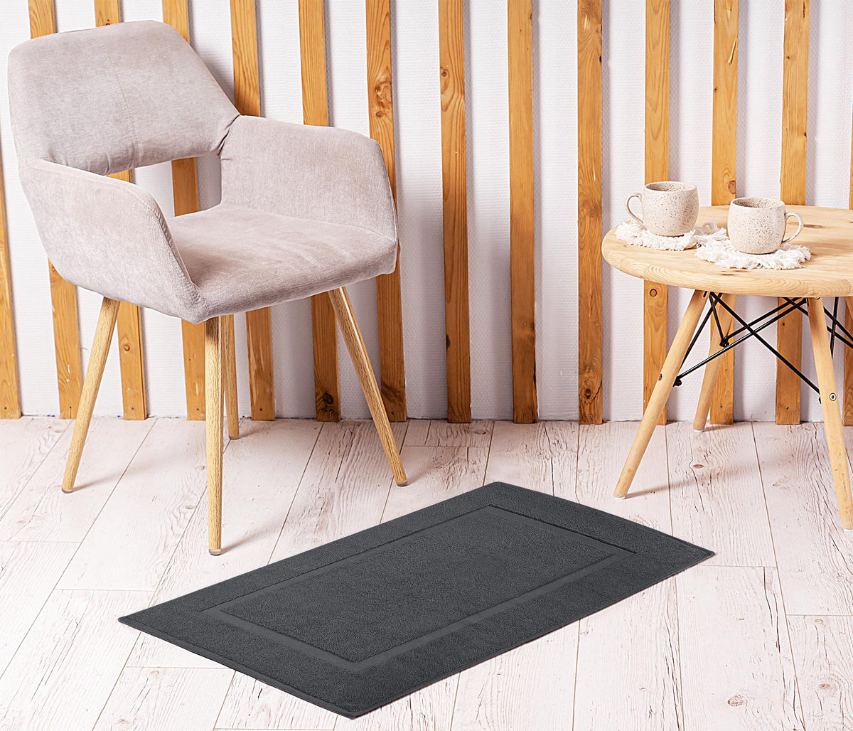 Utopia Towels cotton banded rug roomy 21x34 inches creates a soft landing after showers