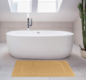 Care-friendly profile of Utopia Towels rug with machine washable care.