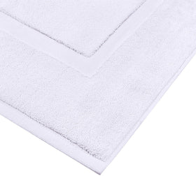 Utopia Towels Cotton Banded Rug texture closeup emphasizes soft 100% ring-spun cotton.