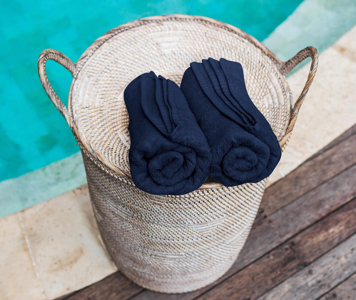 Utopia Towels 12x12 inch washcloths offer soft, absorbent daily coverage.