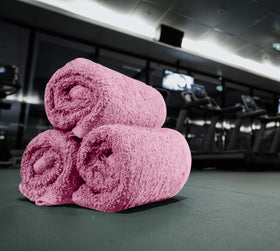 Utopia Towels dusty pink color highlight for a stylish bathroom accent.