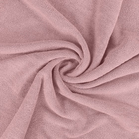 Utopia Towels bath sheet edge finish demonstrates tidy seams and reduced wear.