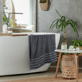 Utopia Towels machine-washable design eases home laundry and care.