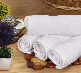Utopia Towels Majestic Plush daily-use setup for bathroom versatility