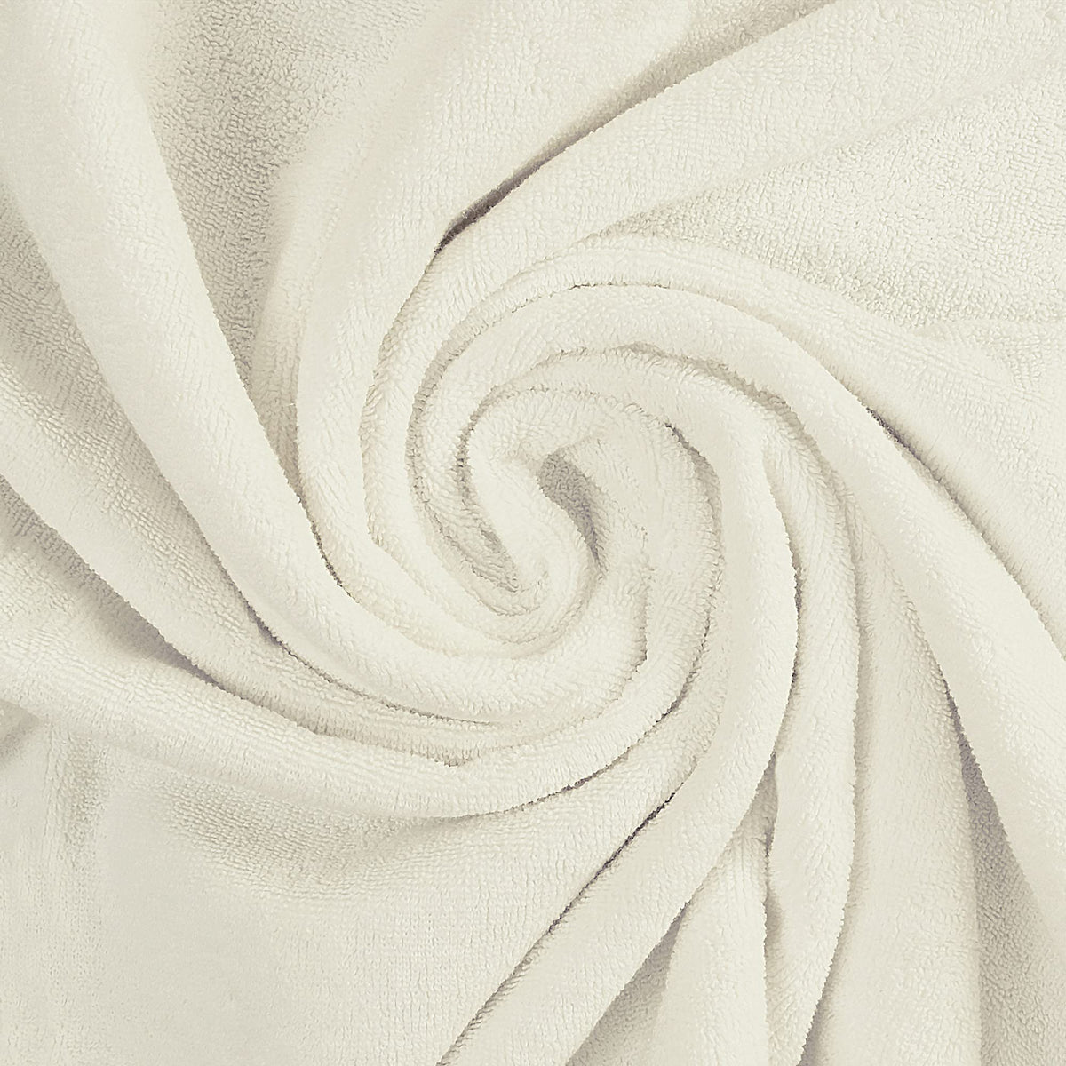 Utopia Towels bath sheet with neatly finished edges reducing wear over time.