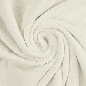 Utopia Towels bath sheet with neatly finished edges reducing wear over time.