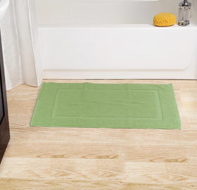 Utopia Towels neutral bath rug suits any bathroom style.