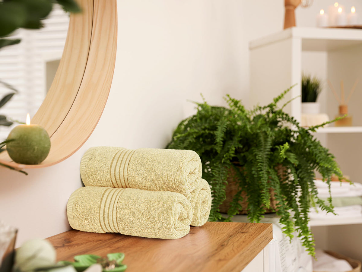 Utopia Towels premium hand towels absorbent cotton for reliable drying after showers.