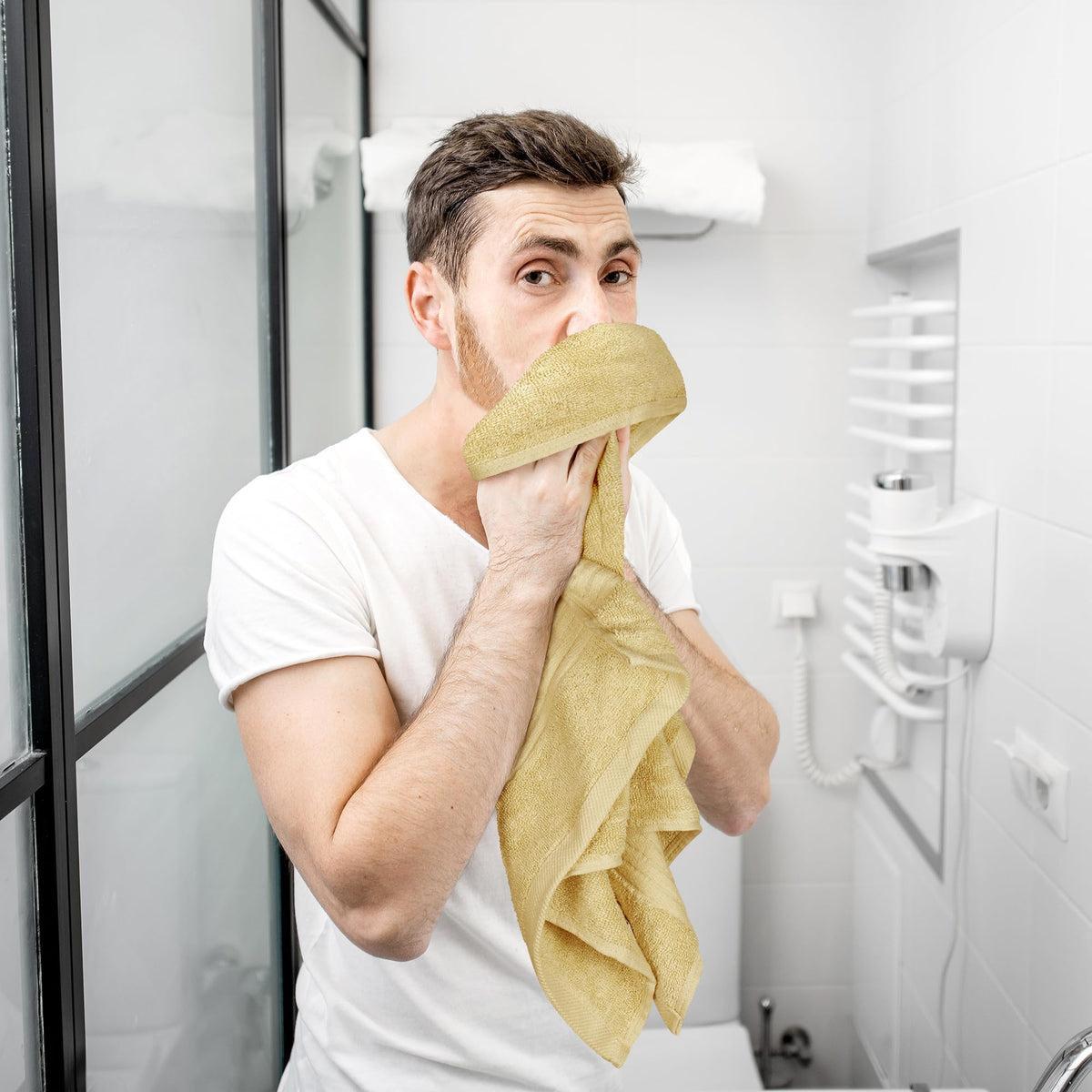 Utopia Towels premium hand towels spa-plush feel suitable for spa settings.