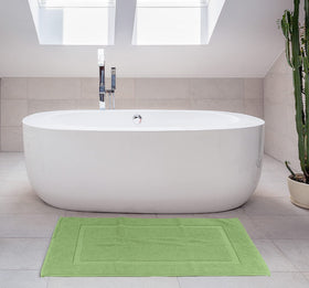 Utopia Towels roomy bath mat offers a soft landing after showers.
