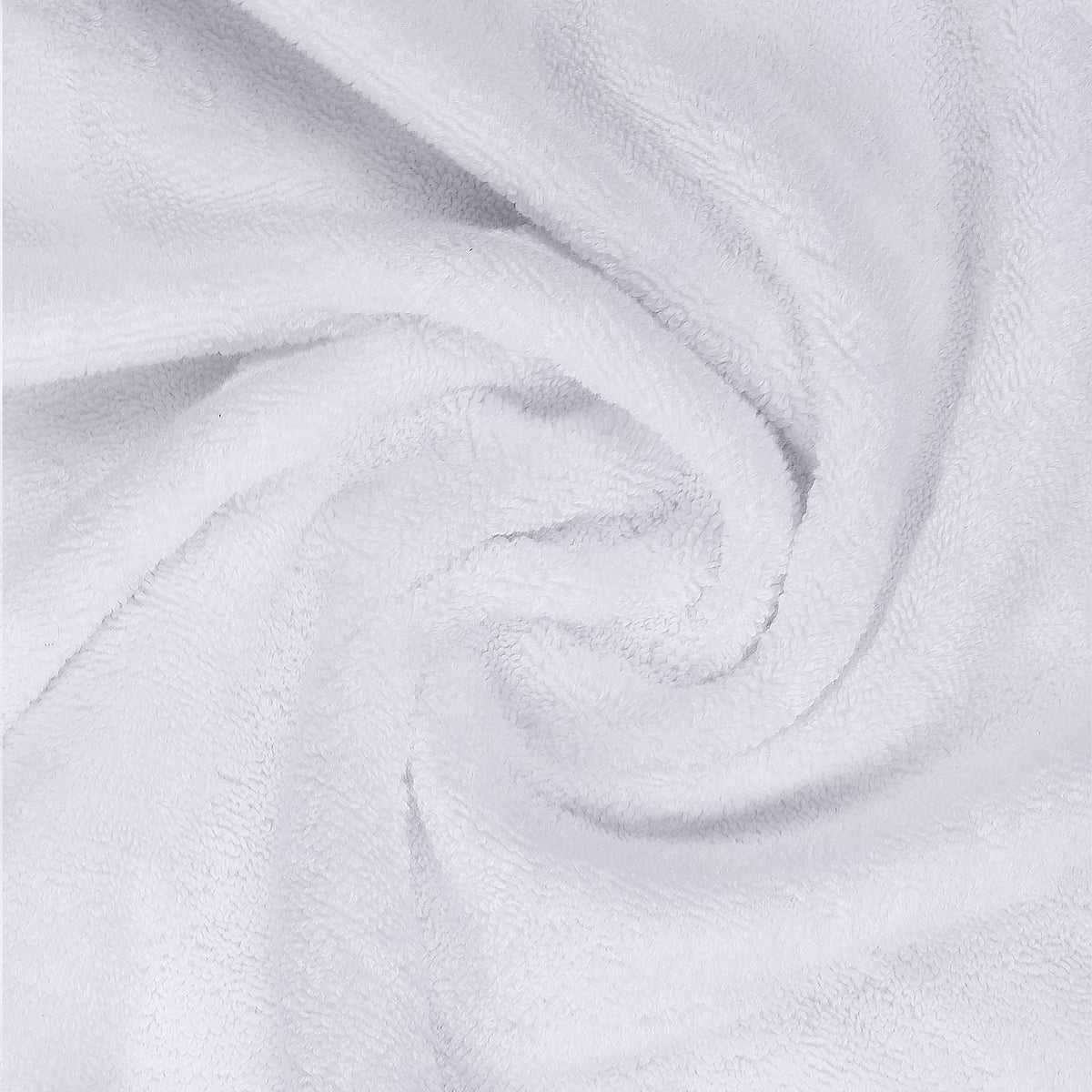 Utopia Towels travel essentials use, lightweight and quick-drying on the go.