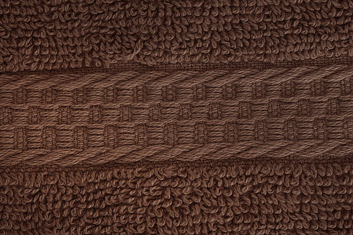 Utopia Towels premium washcloth close-up shows plush softness