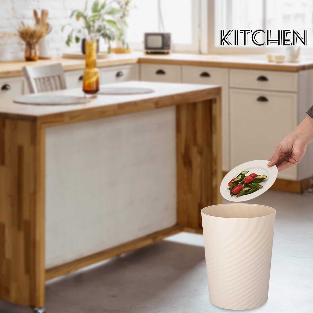 UUJOLY round trash can with raised bottom design for longevity
