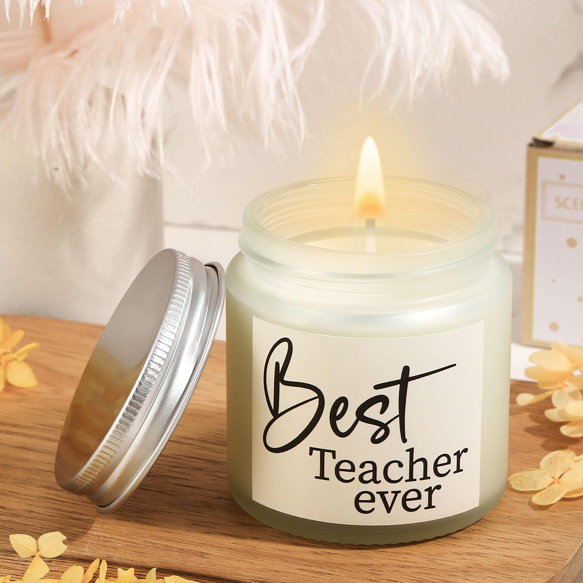 Uwingess flower hair clip adds a delicate touch to a teacher's look