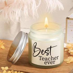 Uwingess flower hair clip adds a delicate touch to a teacher's look