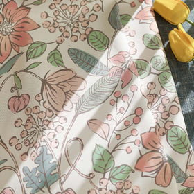 Vangao pink floral curtains enhance kids' room ambiance with cozy, private shade.